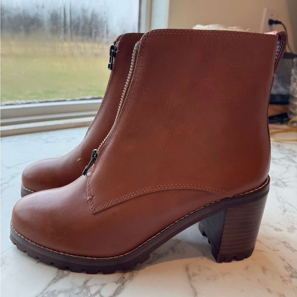 Madewell The Alyce Zip-Front Lugsole Boot